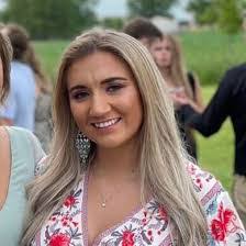 Amber Autrey's Instagram, Twitter & Facebook