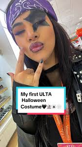 Donna in Overalls Halloween Costume