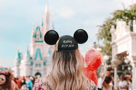 Disney College Program Graduation Magic Kingdom Instagram Kaileyskingdom Disney College Program Disney Graduation Disney College