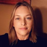 Jennifer Wolfgram's Instagram, Twitter & Facebook