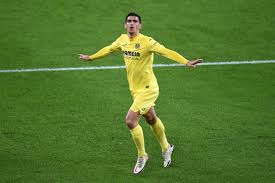Villarreal teammates take kubo and gerard moreno faced each other in a futnet game in training athletic club striker lucía garcía scored these great goals in training with spain women's national. Uefa Europa League On Twitter Gerard Moreno Villarreal S All Time Joint Top Spanish Liga Scorer 5 4 Gerard Moreno Giuseppe Rossi Diego Forlan Uel Https T Co Mbjtdfhdiz