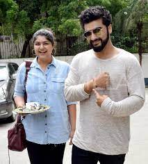Actor arjun kapoor has shared how he and his sister did not touch their mother mona shourie's room for years after her death. Photos Arjun Kapoor Celebrates Raksha Bandhan With Sister Anshula Pinkvilla