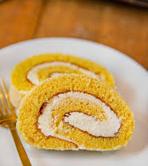 Lemon Cake Roll Is A Delicious Lemony Sponge Cake Filled With A Sweet Cream That S Super Easy To In 2020 Lemon Roll Cake Recipe Lemon Cake Mix Recipe Easy Lemon Curd