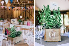 Krauter Deko 50 Ideen Fur Eine Romantische Hochzeit Im Landhausstil Wedding Table Centerpieces Rustic Wedding Table Centerpieces Rustic Wedding Table