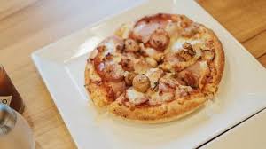 Jadi pizza roti tawar teflon ala ala anak kost gitu bun. 3 Cara Membuat Pizza Tanpa Oven Mudah Dan Anti Gagal Lifestyle Liputan6 Com