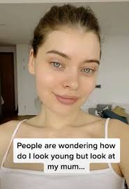 Woman 45 Looks So Young People Often Mistake Her For 24 Year Old Daughter Mirror Online