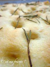 Si Vous Saviez Toutes Les Recettes De Focaccia Que J Ai Du Tester Avant De Trouver La Bonne Celle Ci Est Tout Simplem Focaccia Recette Recettes De Cuisine