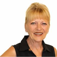 Anastasia Boyd - Chapala Realtors