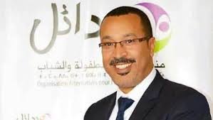 النحيلي: وزارة التعليم تخاطر بسلامة التلاميذ وأسرهم وتأجيل الدخول المدرسي  هو الحل - Le12.ma