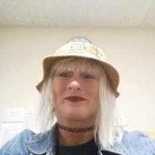 Tina Paddock's Instagram, Twitter & Facebook