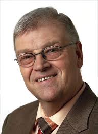 Weber kritisiert Vorgänger-Regierung in Sachen Schulen