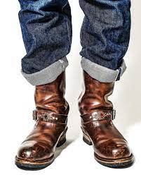 takahiro ogawa on instagram 最近ハマっているブラウン系のエンジニアブーツ こちらはred wingのエンジニア2972にスタッズカスタムを施したもの スタッズは 服やブーツのお直し カスタムの専門店resewで打ってもらい エンジニアブーツ エンジニアブーツ
