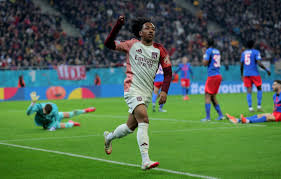 Ligue Europa: Lyon Champion? L'ordinateur Dit Oui (Presque)! - Imagen principal del artículo