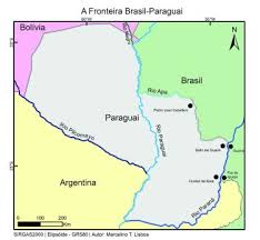 A vazão média do rio é de cerca de 360 mil metros cúbicos. A Fronteira Brasil Paraguai Alem Da Ponte Da Amizade 100fronteiras
