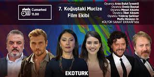 Geçtiğimiz yılın son aylarında vizyona giren ve büyük yankı uyandıran 7. Ekoturk Twitterissa 7 Kogustaki Mucize Filminin Oyunculari Oyuncu Aras B Iynemli Oyuncu Baysaldeniz Oyuncu Mesutakusta Oyuncu Ilker Aksum Ve Oyuncu Yildiray Sahiner Kultur Sanat Ekrani Na Konuk Oluyor Mutluhayatperd1 Ile Kultur Sanat
