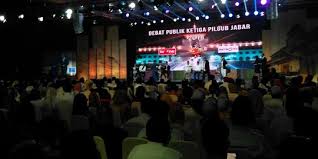 Pada artikel kali ini saya akan berbagi 100 soal pat bahasa indonesia kelas 7 dan kunci jawabannya i part 3. Akhiri Debat Kang Hasan Bicara Soal Keberanian Demiz Pantun Ikan Tongkol Merdeka Com