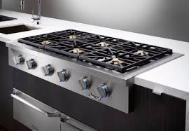 Dacor Dyrtp366sng 36 Inch Gas Rangetop With 6 Sealed Burners 18 000 Btu Smartflame Technology Illumina Burner Controls Perma Flame Technology And Continuous In 2020 Dacor Range Top Cooktop