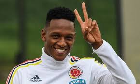Check out his latest detailed stats including goals, assists, strengths & weaknesses and match ratings. Yerry Mina Barca Legt Kolumbianisches Feuer Auf Eis