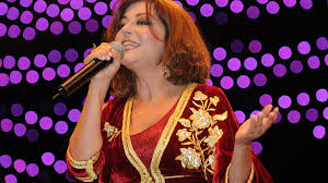 أنا عمري ما كنت بغيب عيونك عايشة جوايا كفاية في الفراق تعذيب لقينا في بعدنا نهاية. Ø³Ù…ÙŠØ±Ø© Ø³Ø¹ÙŠØ¯ ØªÙÙˆØ² Ø¨Ø¬Ø§Ø¦Ø²Ø© Ù…ÙŠÙˆØ²Ùƒ Ø£ÙˆÙˆØ±Ø¯ Ø§Ù„Ø¹Ø§Ù„Ù…ÙŠØ©