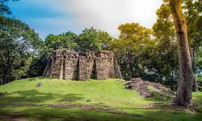 Songkhla Voorheen Bekend Als Singora Heeft Ruines Van Archaische Torenhoge Stadsmuren Forten En Heiligdommen Di Bezienswaardigheden Ruines Muurschildering