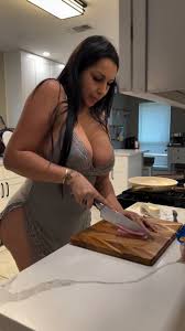 Gloomyworld Women on X: 💃 Olivia Bethel Follow for more videos like this.  ❤ t.coN43lP3sNQx  X