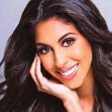 Carla Palmore's Instagram, Twitter & Facebook