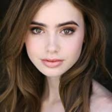 Lisou Andy Pink Brown Puzzle Print Trench Coat worn by Emily Cooper (Lily  Collins) as seen in Emily in Paris (S04E08)