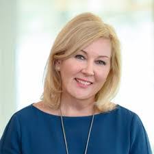 Kate Barton's Instagram, Twitter & Facebook