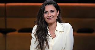 Alle 10 de presentatoren blijven in ieder geval tot de zomer. Op1 Presentatrice Nadia Moussaid Gaat Trouwen Entertainment Telegraaf Nl