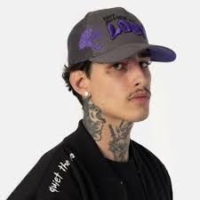 Bone Jeep em promoção na Netshoes!