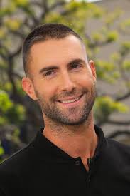 As the lead singer of the band maroon 5, adam began establishing a statement both in fashion and hairstyle. Can We Talk About Adam Levine S New Super Short Haircut You Like Glamour