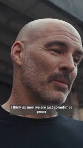 Simon Zebo (@simonzeboofficial) • Facebook