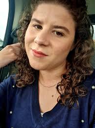 Andreia queria publicidade e João era dentista. Agora são programadores