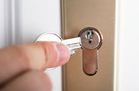 How i unlocked a broken door lock not a tutorial. An Overall Guide To Dealing With Snapped Or Broken Keys