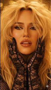 AIPrompts4U: Original Prompt. Pretty please tag me😘🙏 -Use uploaded ...