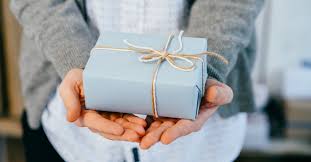 A simple way to find the best gifts for men is by thinking outside the box. Top 10 Unique Congratulations Gift Ideas For A New Job Promotion Topteny Com