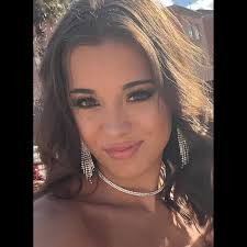 Oana Martin (@ifeelprettyhairandmakeup) • Instagram photos and videos