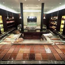 Mmmm Jean Pierre Hevin Chocolat Store Paris Boutique De Chocolat Jean Paul Hevin Pont L Eveque