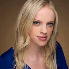 Rachel Risor's Instagram, Twitter & Facebook