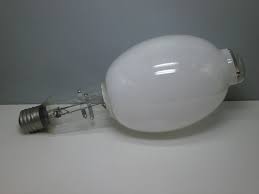 Vintage Sylvania H35nd 700 Dx Mercury Vapor Lamp Light Bulb 700w Bt46 E40 Light Bulb Lighting Solutions Lamp Light