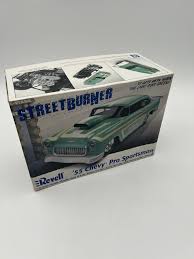 PLASTIC MODEL KITS RACE CARS