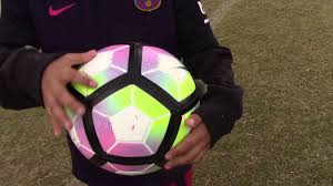 Buy nike premier league ball and get the best deals ✅ at the lowest prices ✅ on ebay! Nike Soccer Ball Premier League 2016 17 Review El Reto Botella Travesano Youtube