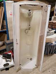 30 Simple Diy Rv Shower Remodel Ideas For Amazing Camper Experience 2019 30 Simple Diy Rv Shower Remodel Ideas For Amazin Shower Remodel Shower Cubicles Diy Rv