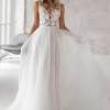 Das brautkleid fällt wunderschön gerade nach unten. Https Encrypted Tbn0 Gstatic Com Images Q Tbn And9gcrghzvypdpk3 Pivg9bde2mjc5zayzyu7lz3mme5vqqxwpd7dkm Usqp Cau