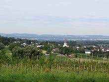 Lebenskraft und fruchtbarkeit, dafür stehen die symbole sonne und korngarbe im binzener gemeindewappen. Binzen Wikipedia