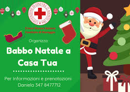 Si tratta di un castello medievale addobbato con luci colorate, dove i bambini vengono accolti e intrattenuti con spettacoli e laboratori creativi. Babbo Natale Arriva A Casa Con La Croce Rossa Cronaca Versiliatoday It