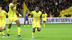 Bienvenue sur la page officielle du football club de nantes |. Fc Nantes Verpflichtet Top Scorer Simon Fest Von Levante Transfermarkt