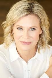 Tina Adams's Instagram, Twitter & Facebook