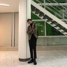 rowoon sf9 zuho sf9 rowoon garotos asiaticos