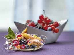 Kaiserschmarrn Crepe De L Empereur Aux Fruits Rouges Rezept Swissmilk En 2020 Fruits Rouges Fruits Recette
